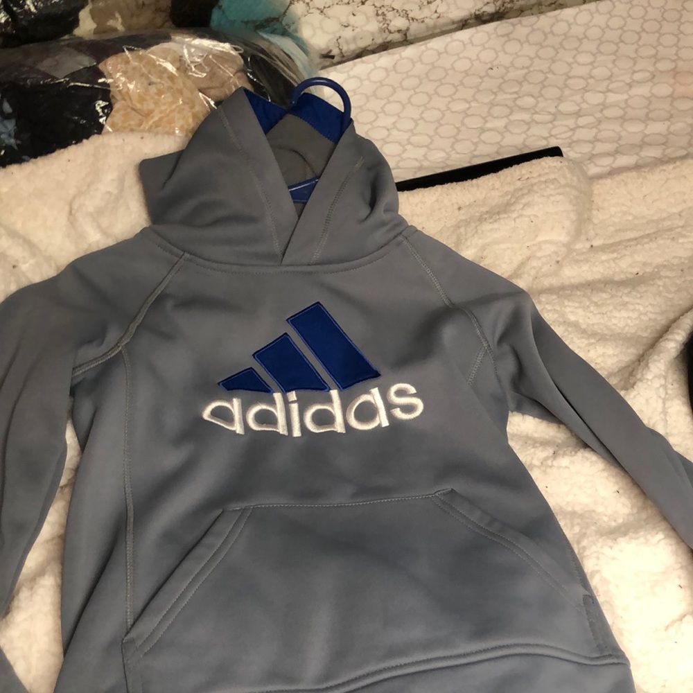 Adidas grey Hoody med Size 8 $15